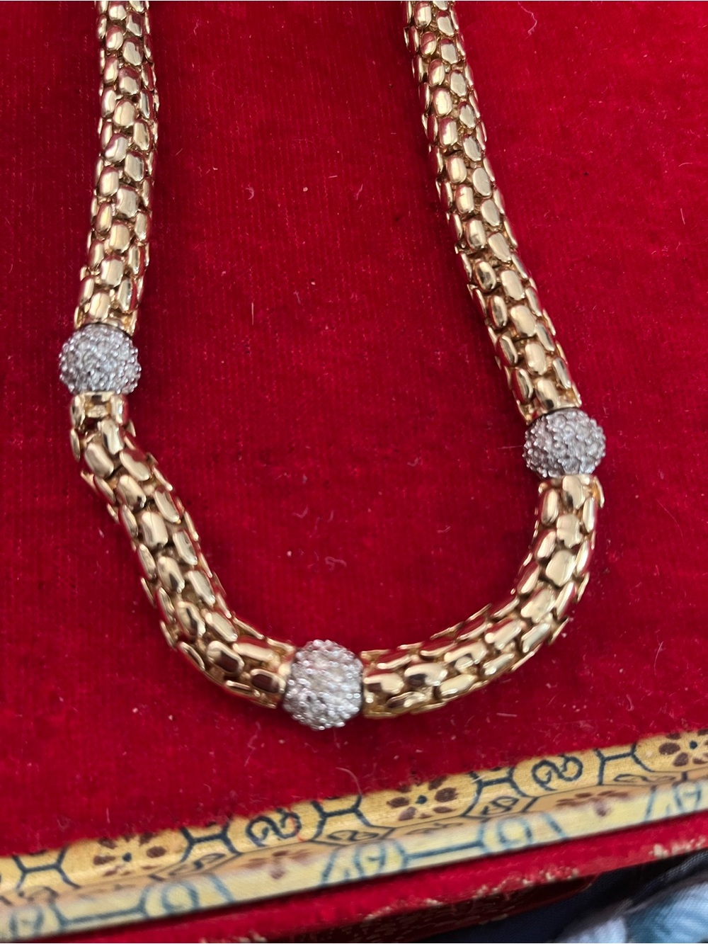 Gold Tone Women’s Chain Necklace with Pave Accent Beads snap closure